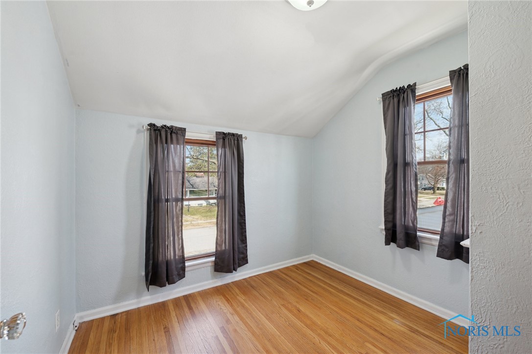 3105 Strathmoor Avenue, Toledo, Ohio image 16