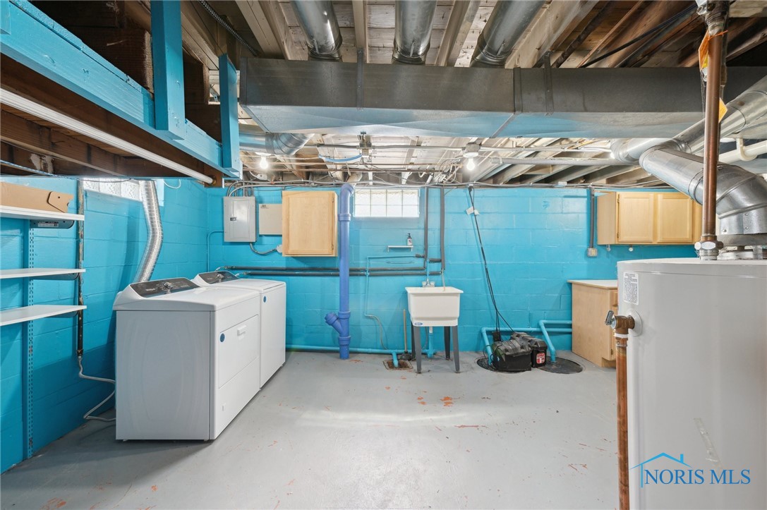 3105 Strathmoor Avenue, Toledo, Ohio image 19