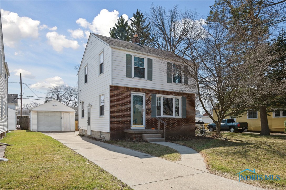 3105 Strathmoor Avenue, Toledo, Ohio image 1