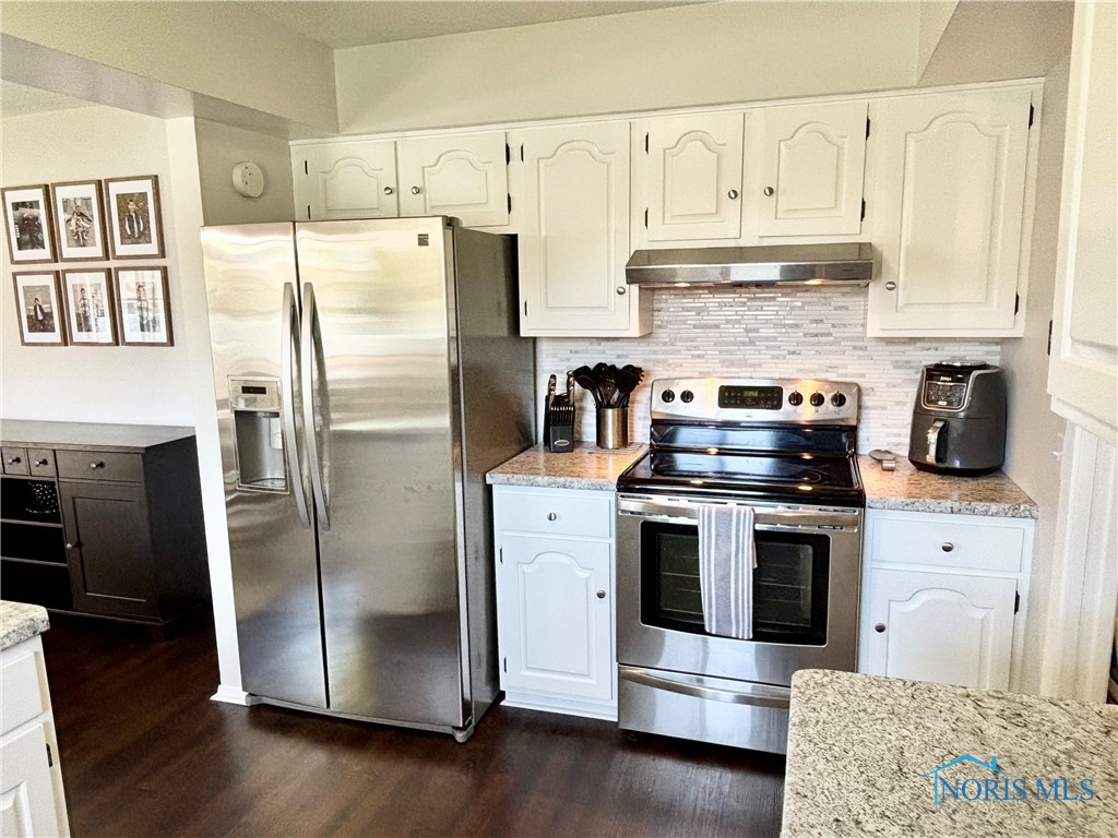 3054 Springtime Drive, Oregon, Ohio image 11