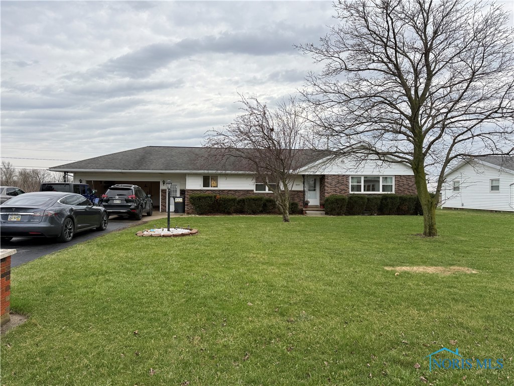 2887 Hayes Avenue, Fremont, Ohio image 1