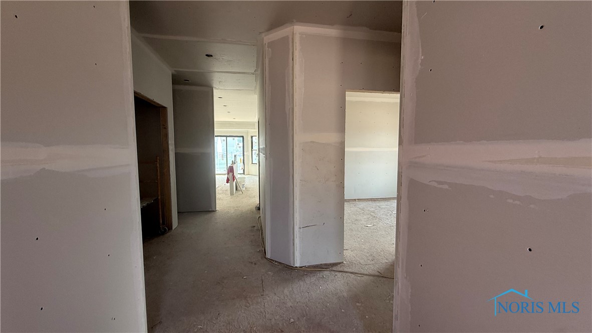 721 W Ironwood Drive