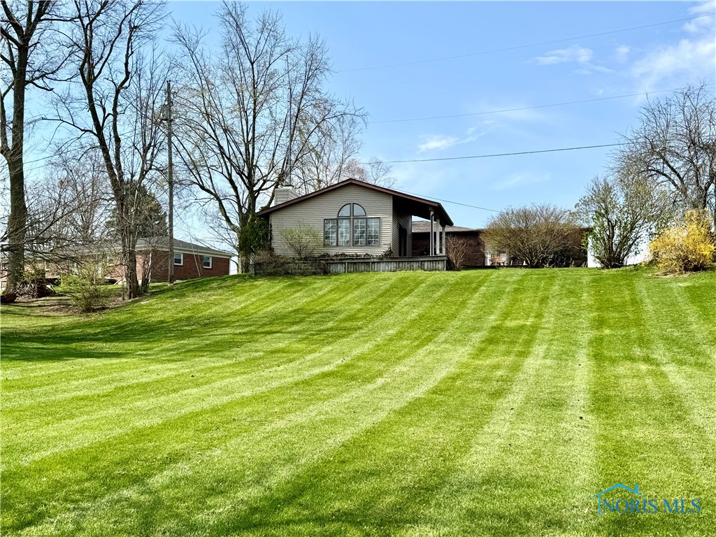 1965 Colwell Circle, Defiance, Ohio image 7