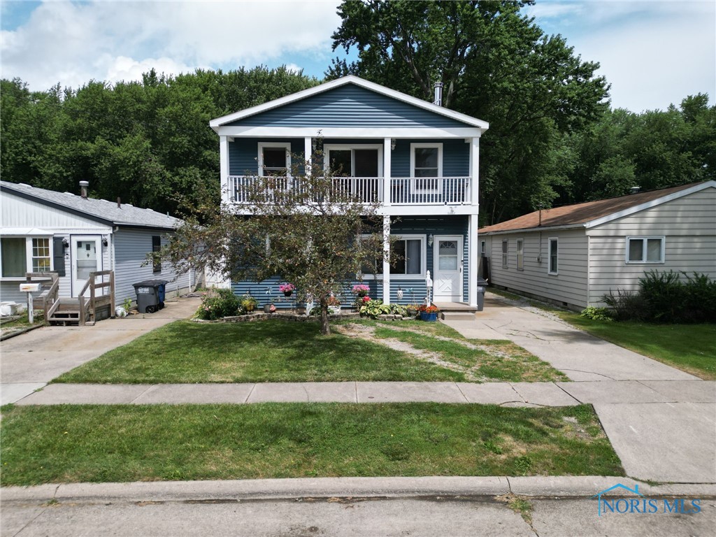 View Toledo, OH 43611 house