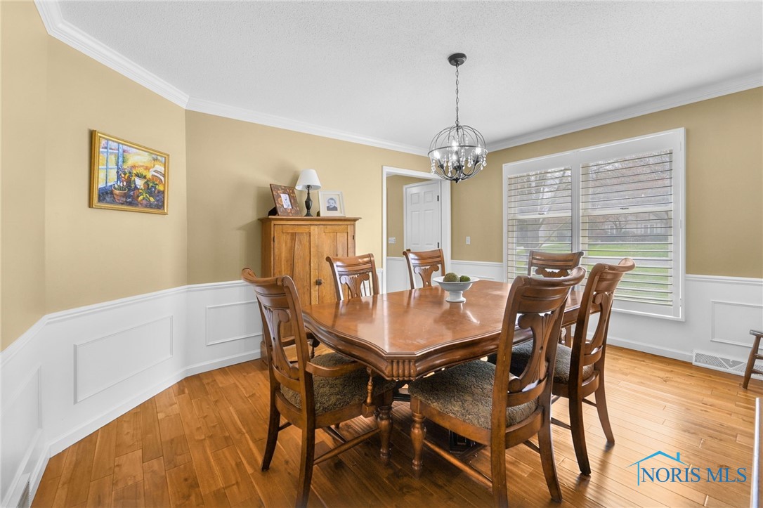 2850 Secretariat Road, Ottawa Hills, Ohio image 9