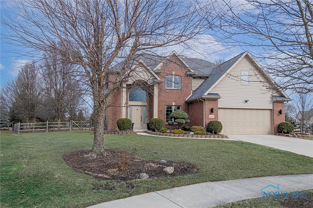 7460 Winterberry Court, Maumee, Ohio image 2
