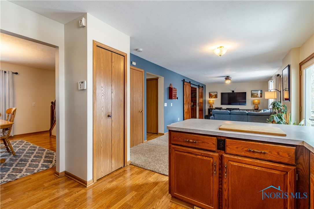 7602 Seaman Road, Oregon, Ohio image 10