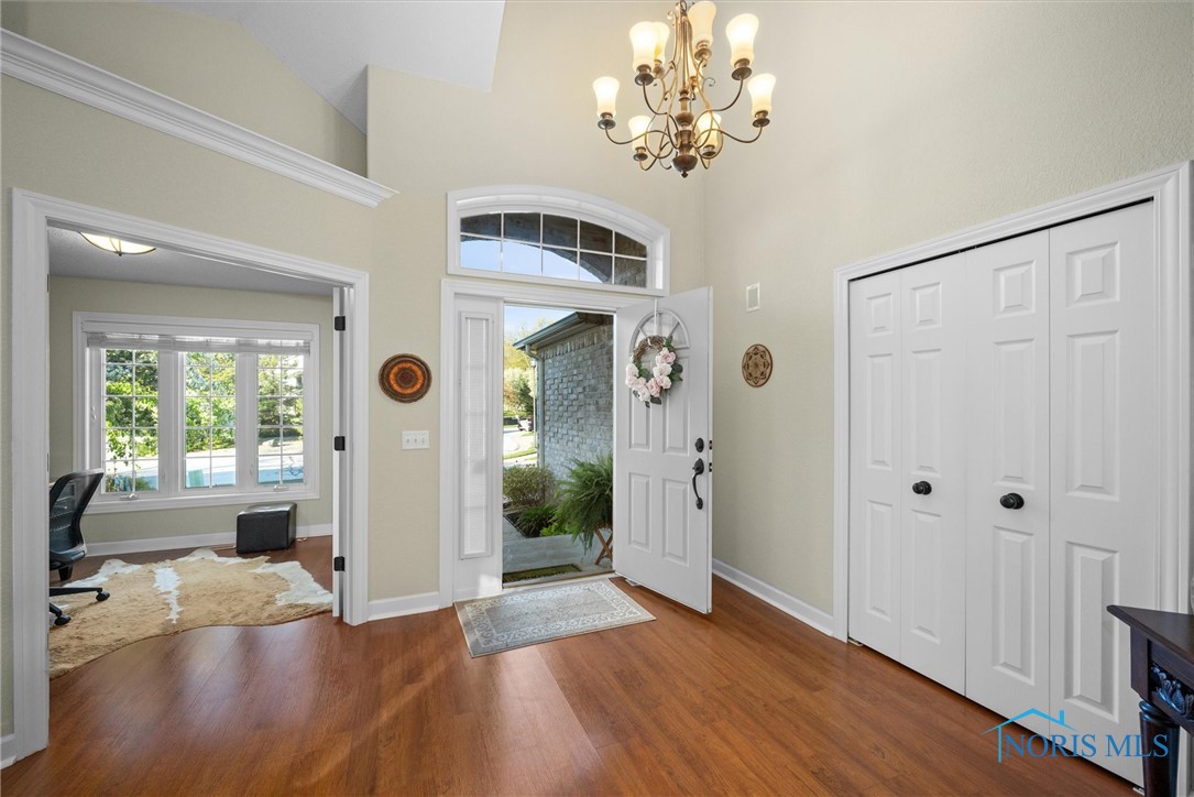 7424 Blue Spruce Court, Toledo, Ohio image 4