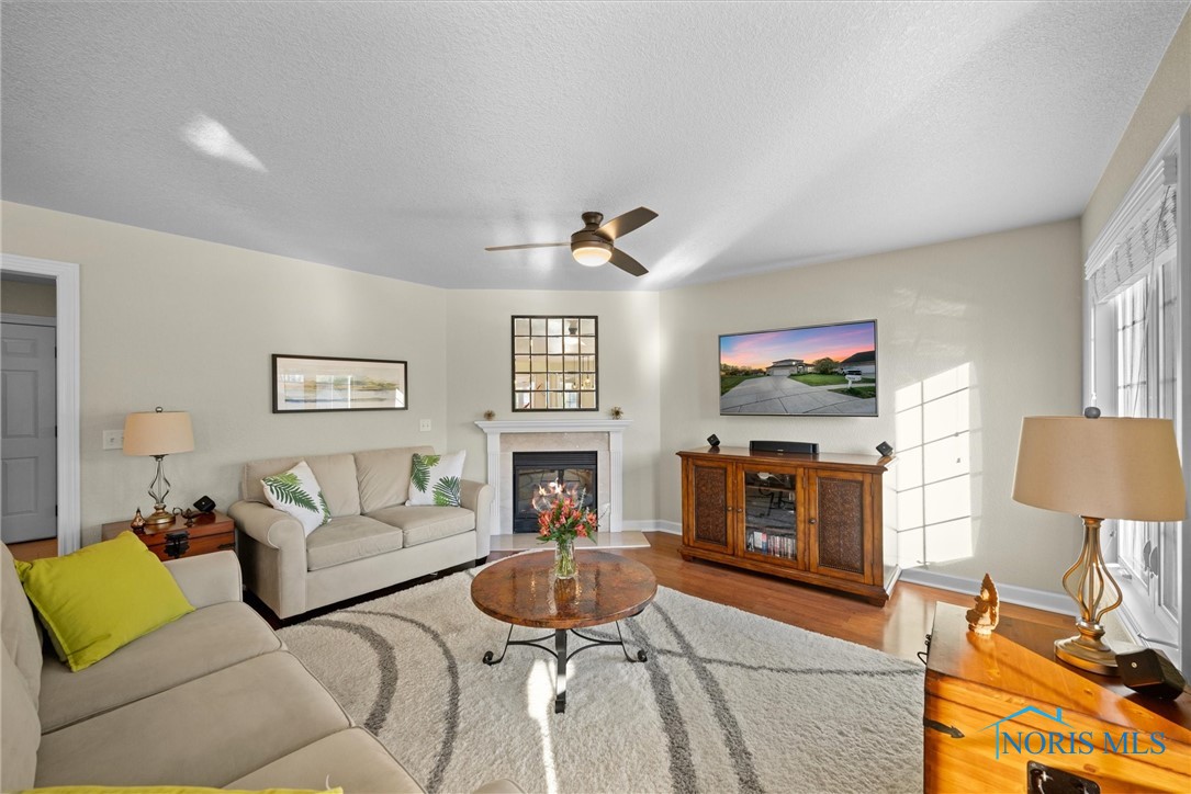 7424 Blue Spruce Court, Toledo, Ohio image 17