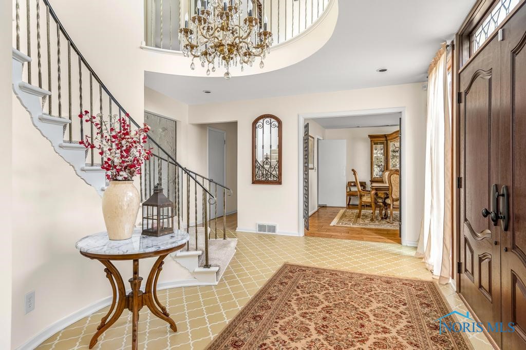 4123 Shamley Green Drive, Toledo, Ohio image 3
