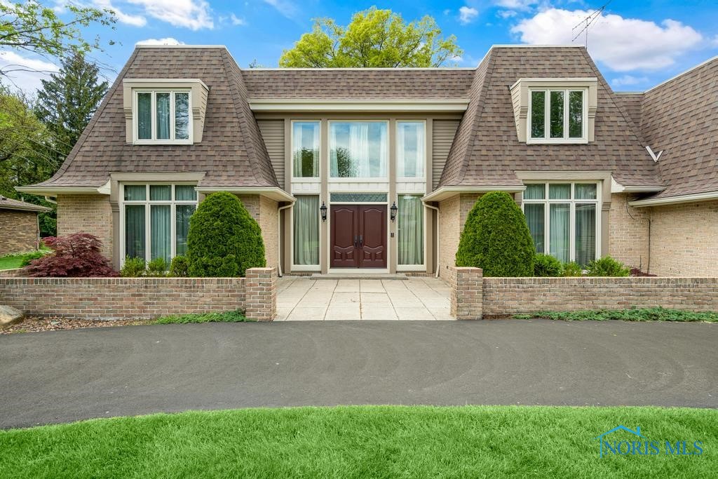 4123 Shamley Green Drive, Toledo, Ohio image 2