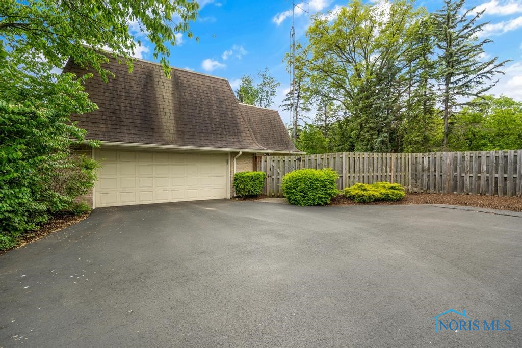 4123 Shamley Green Drive, Toledo, Ohio image 43