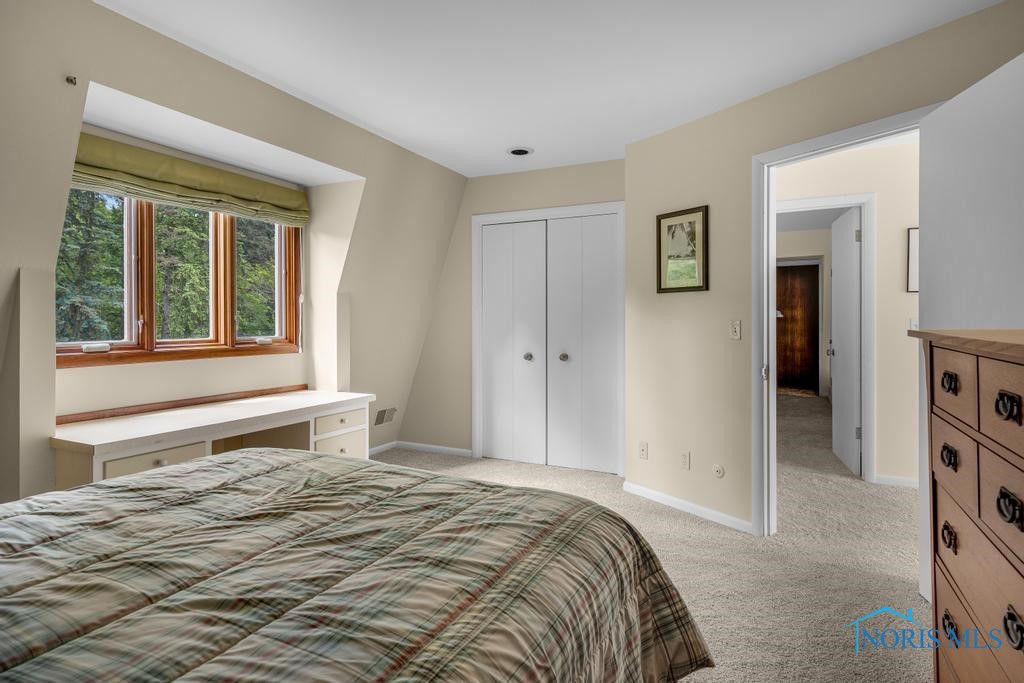 4123 Shamley Green Drive, Toledo, Ohio image 38