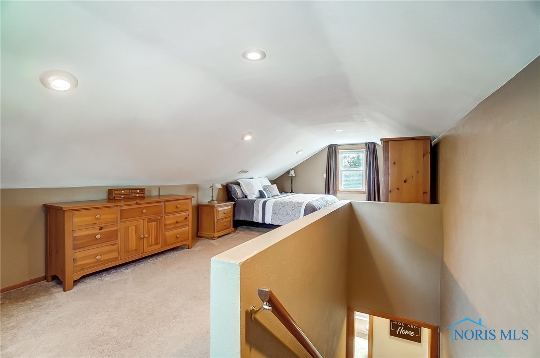 2938 Indianola Drive, Toledo, Ohio image 24