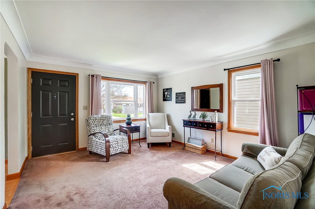 2938 Indianola Drive, Toledo, Ohio image 7