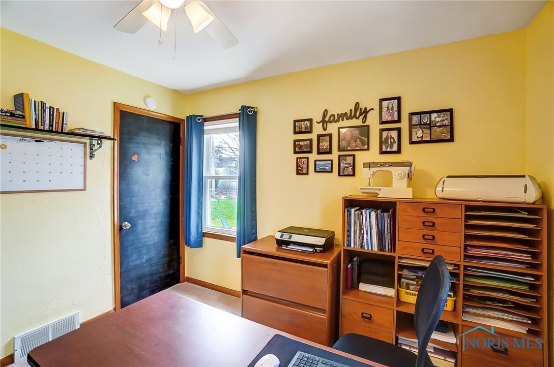 2938 Indianola Drive, Toledo, Ohio image 23