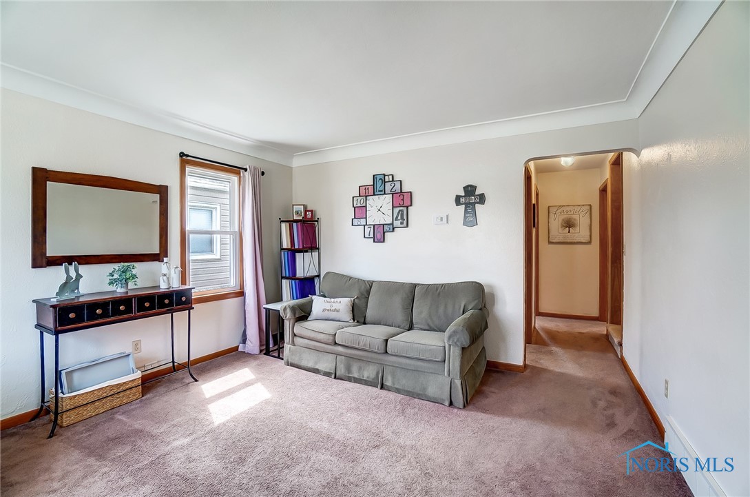 2938 Indianola Drive, Toledo, Ohio image 2
