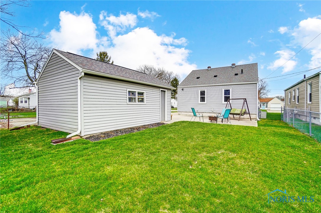 2938 Indianola Drive, Toledo, Ohio image 44