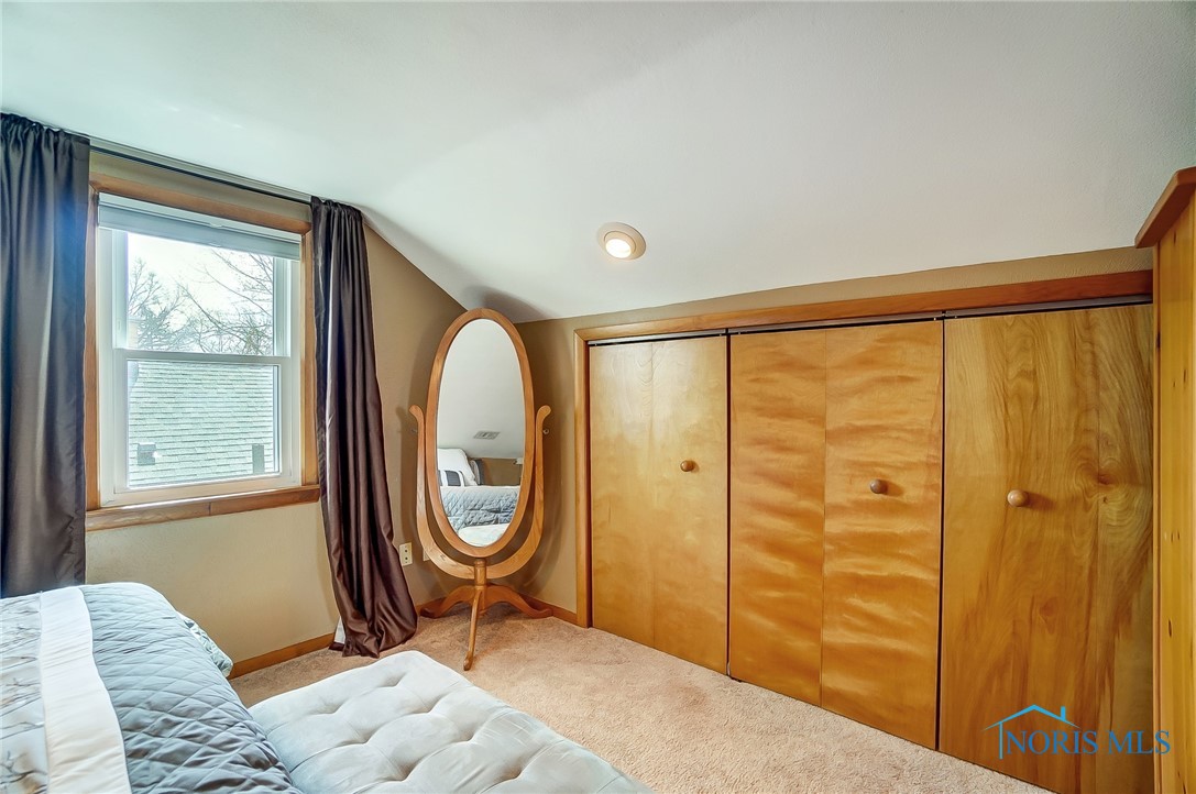 2938 Indianola Drive, Toledo, Ohio image 32