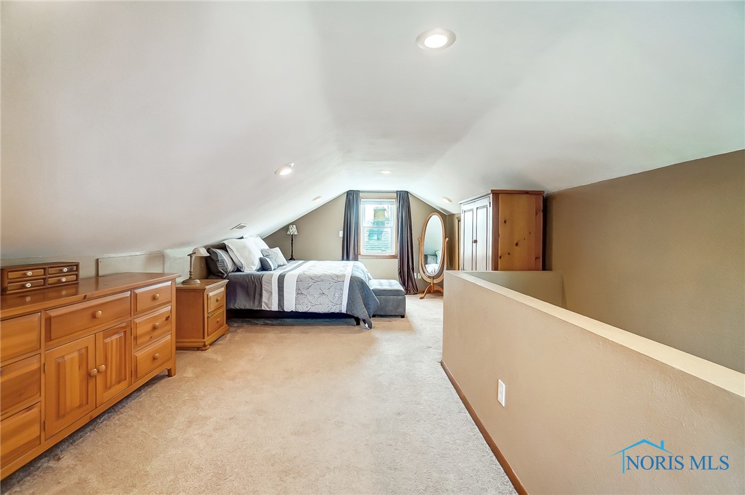 2938 Indianola Drive, Toledo, Ohio image 30