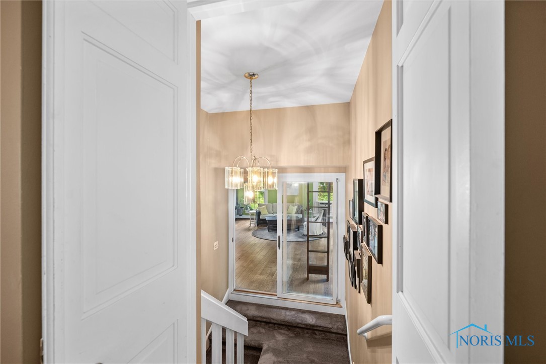 4708 Turnbridge Road, Toledo, Ohio image 26