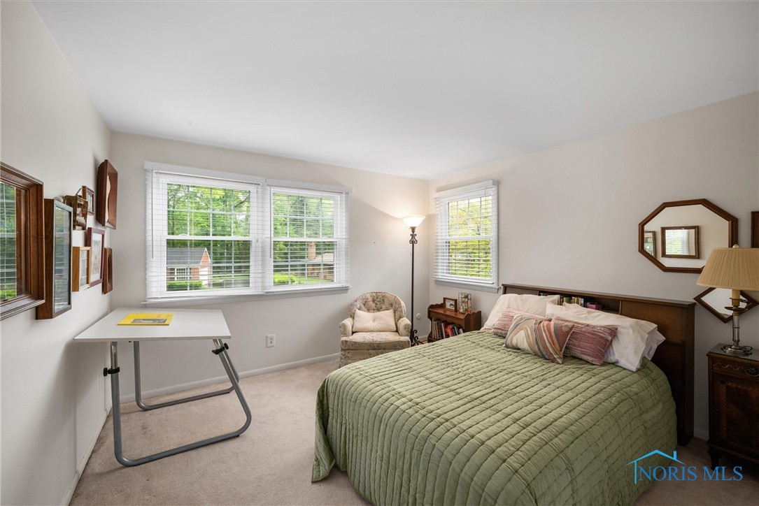 4708 Turnbridge Road, Toledo, Ohio image 36