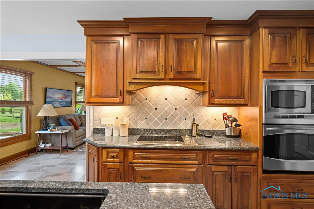 26741 Green Ville Drive, Perrysburg, Ohio image 20