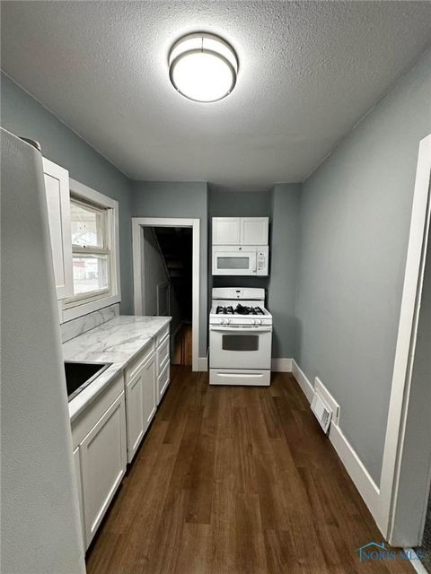 Tiny photo for 2816 A Street, Toledo, OH 43608 (MLS # 6136891)