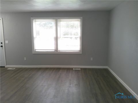 Tiny photo for 4415 Cape Lane, Toledo, OH 43615 (MLS # 6136863)