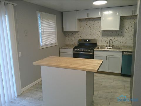 Tiny photo for 4415 Cape Lane, Toledo, OH 43615 (MLS # 6136863)