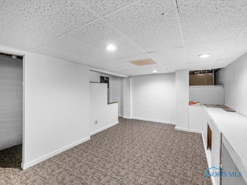 1407 Pennelwood Drive, Toledo, Ohio image 22