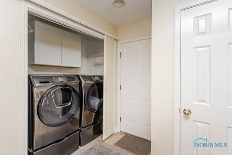 Tiny photo for 1533 Eaglebrook Road #1533, Toledo, OH 43615 (MLS # 6136491)