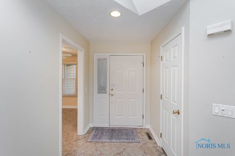 Tiny photo for 1533 Eaglebrook Road #1533, Toledo, OH 43615 (MLS # 6136491)