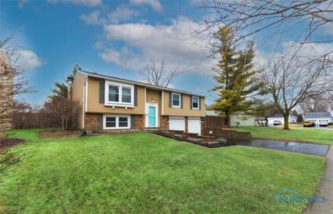 Photo for 2322 Valley Stream Boulevard