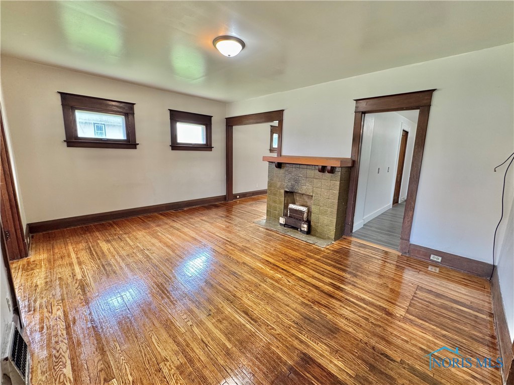 3317 Parkwood Avenue, Toledo, Ohio image 6
