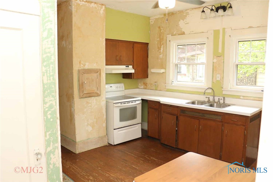 4 Birckhead Place, Toledo, Ohio image 8