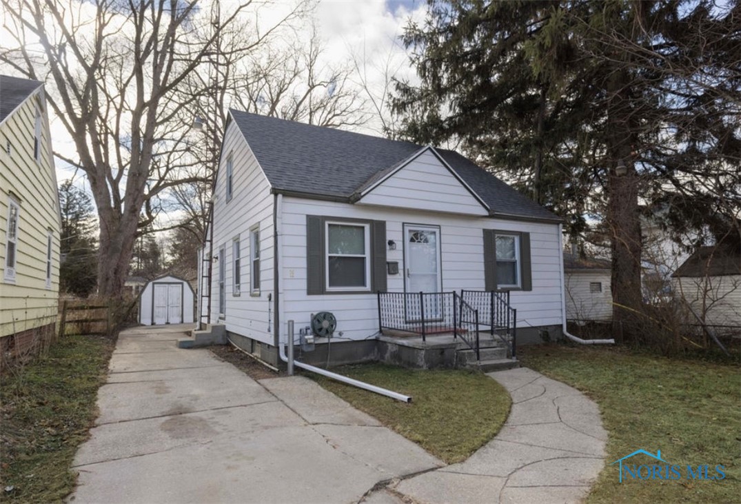 3229 Dolores Avenue, Toledo, Ohio image 3