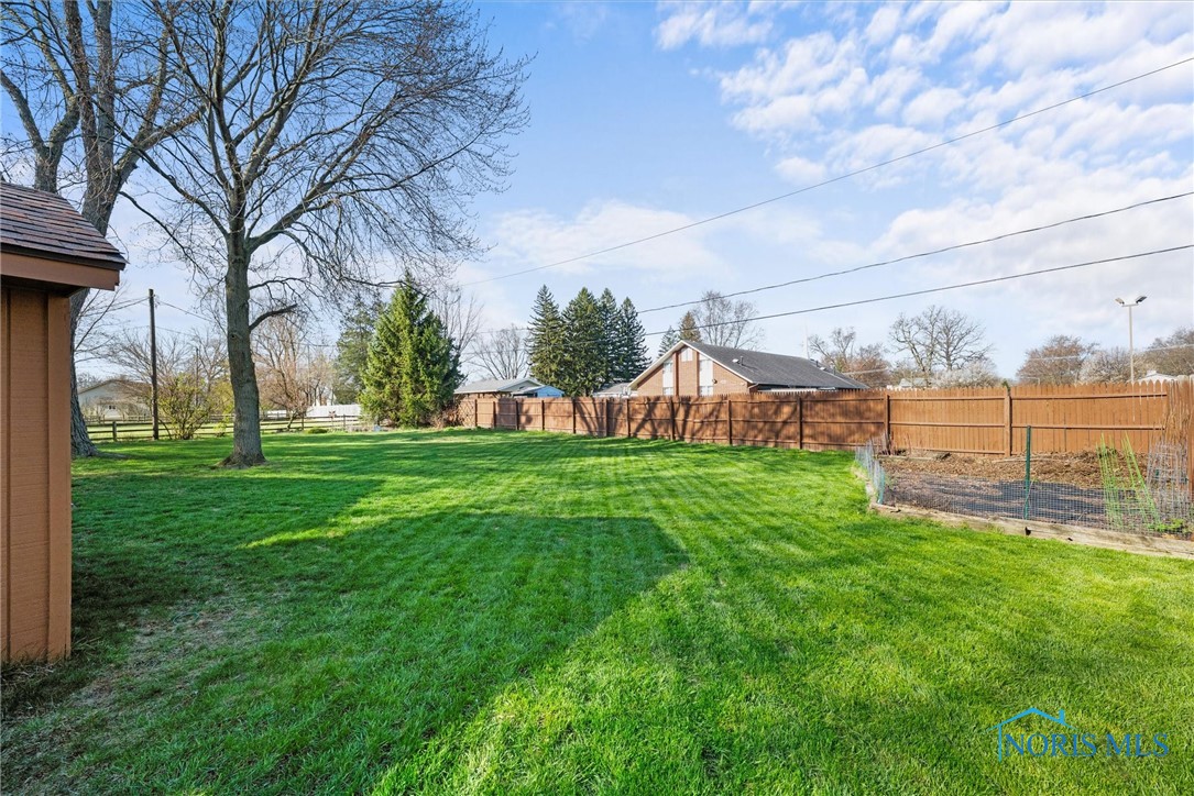 2331 Brownlee Drive, Toledo, Ohio image 26