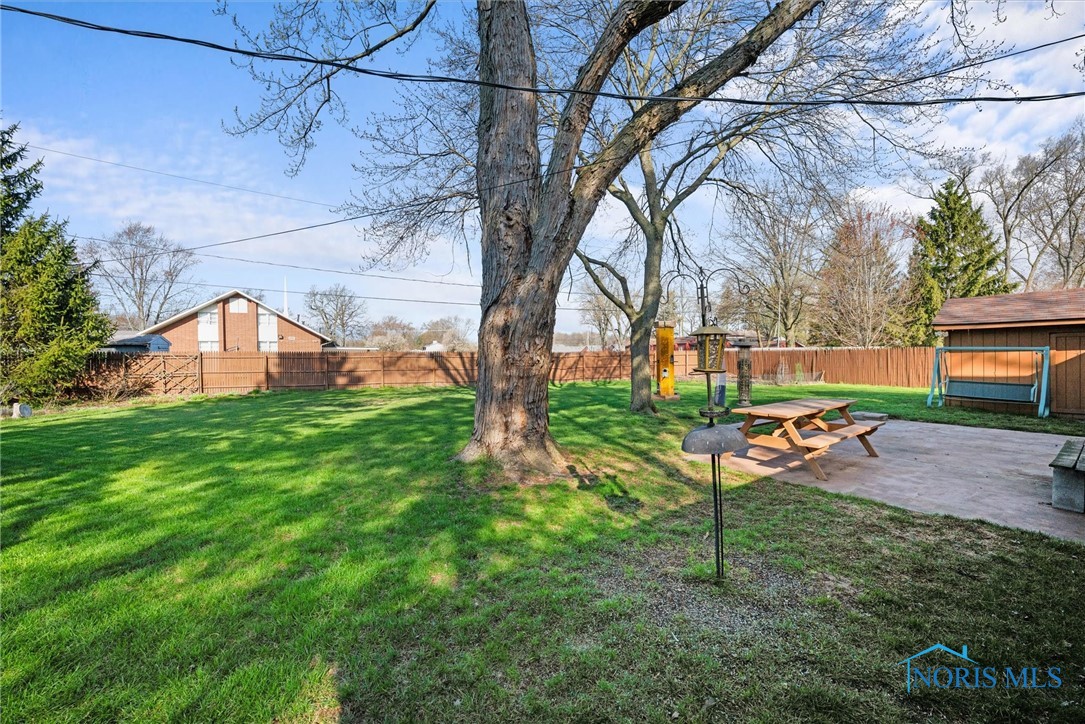 2331 Brownlee Drive, Toledo, Ohio image 30