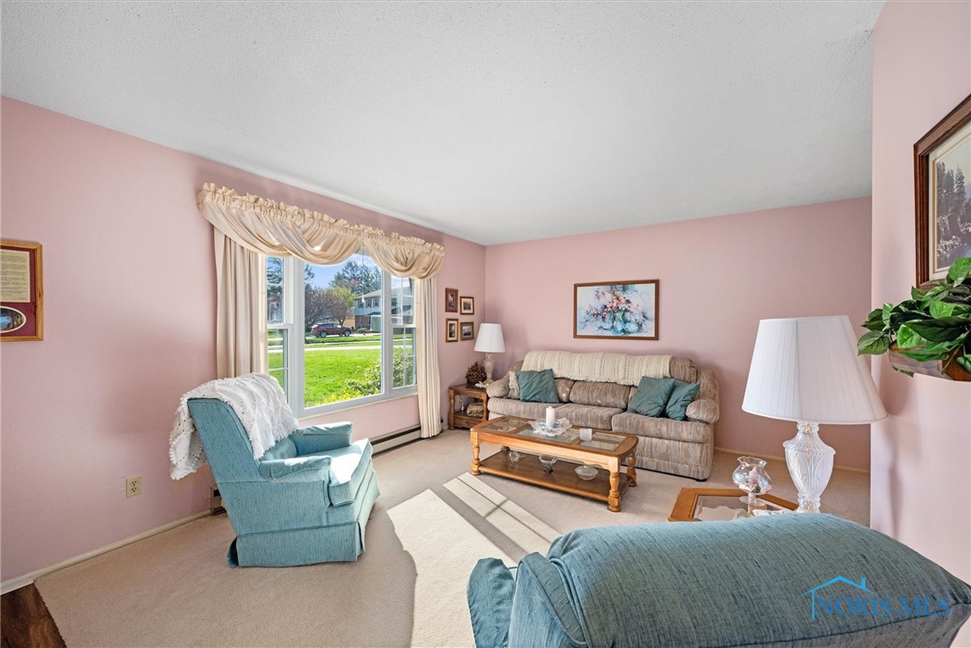 2331 Brownlee Drive, Toledo, Ohio image 5