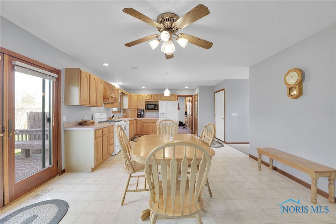 1509 Devonshire Street, Bowling Green, Ohio image 10
