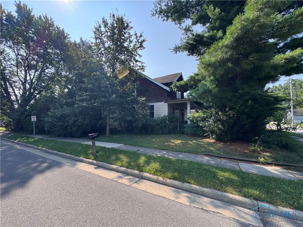 1441 Maumee Street