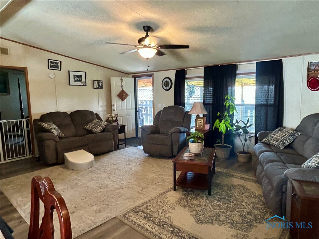 2400 S Township Rd #27, Tiffin, Ohio image 6