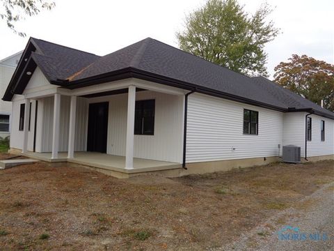 Tiny photo for 717 E Third Street, Ottawa, OH 45875 (MLS # 6136167)