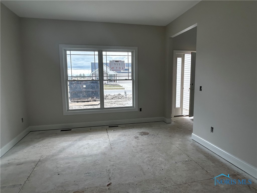 222 Avilyn Drive, Oregon, Ohio image 7