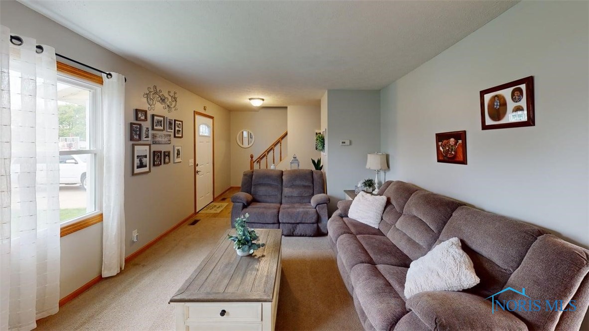 311 W Linden Avenue, Gibsonburg, Ohio image 6