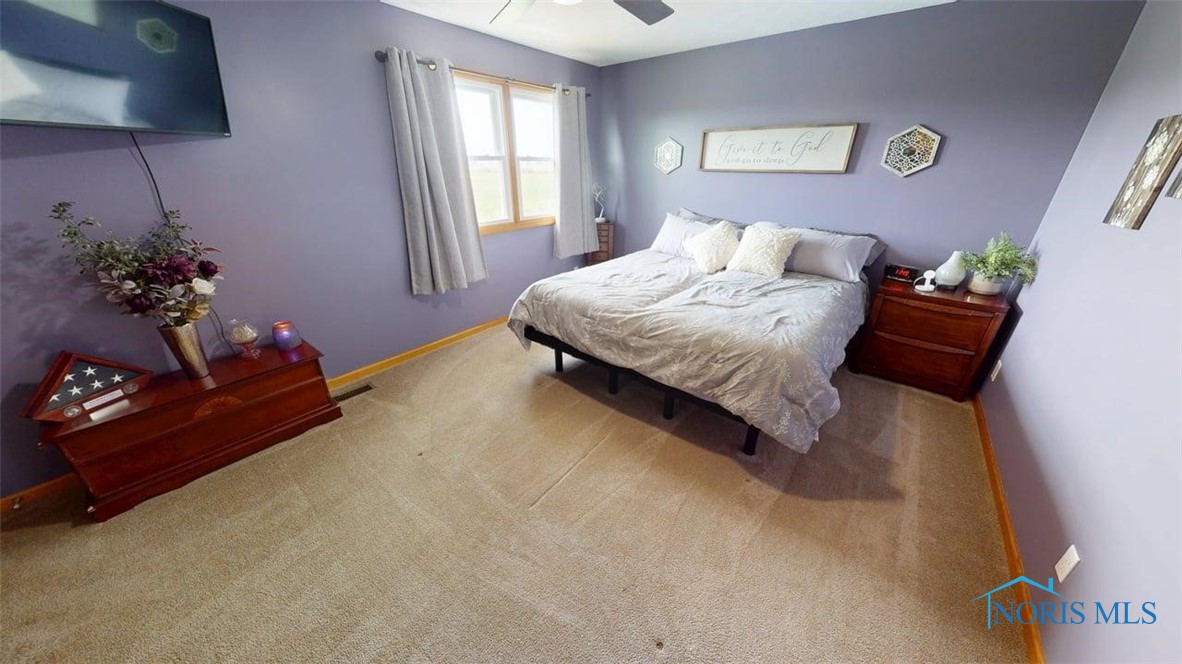 311 W Linden Avenue, Gibsonburg, Ohio image 17
