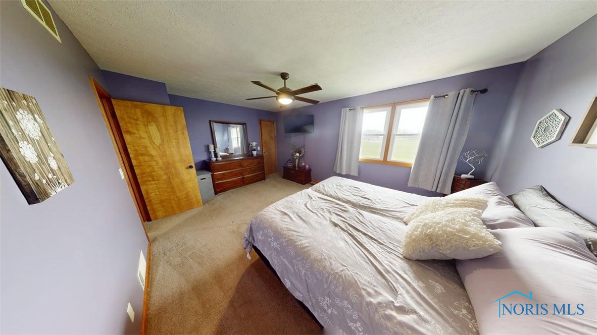 311 W Linden Avenue, Gibsonburg, Ohio image 18