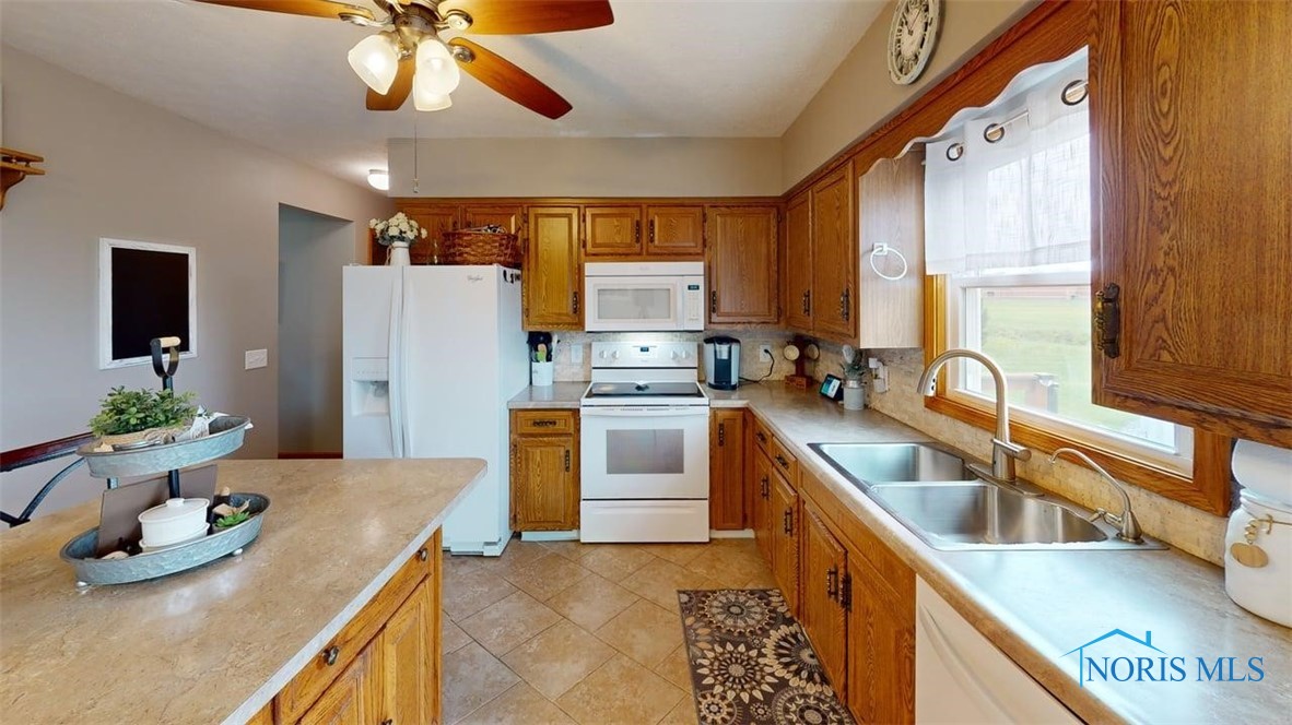 311 W Linden Avenue, Gibsonburg, Ohio image 12