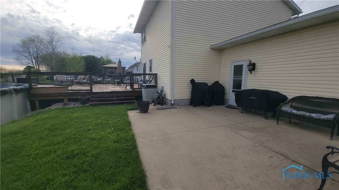 311 W Linden Avenue, Gibsonburg, Ohio image 38